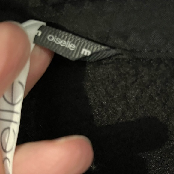 NWOT: Oiselle PNW Shacket - Picture 12 of 14